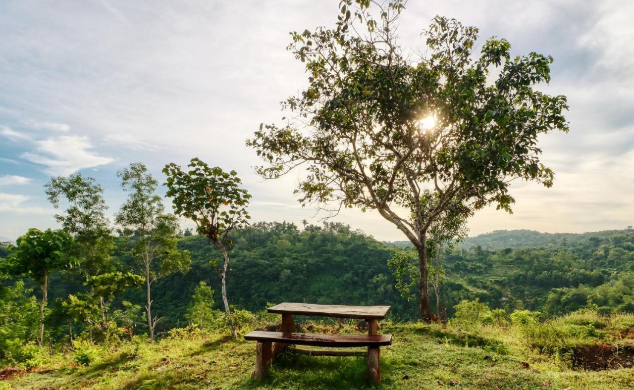 Toyapakeh Ayu Hill Bungalows المظهر الخارجي الصورة