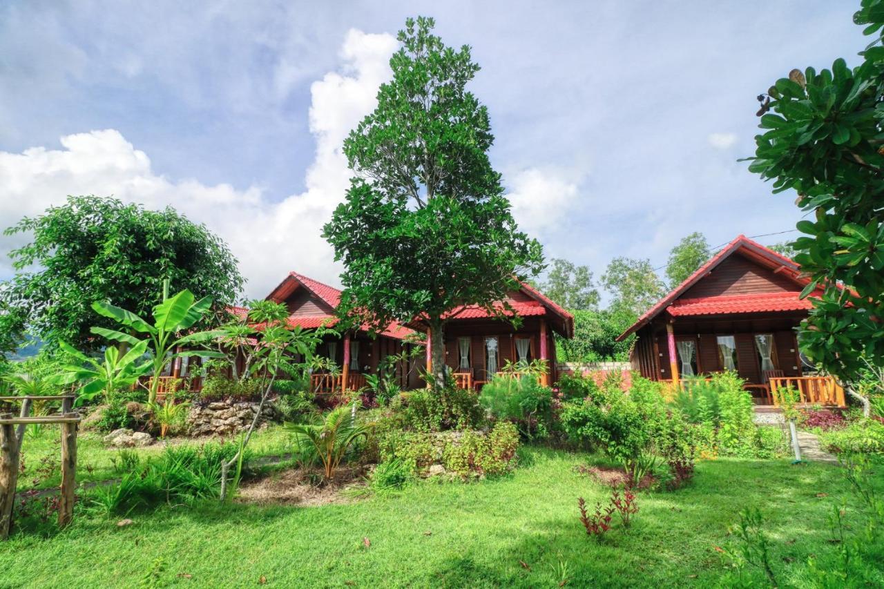 Toyapakeh Ayu Hill Bungalows المظهر الخارجي الصورة