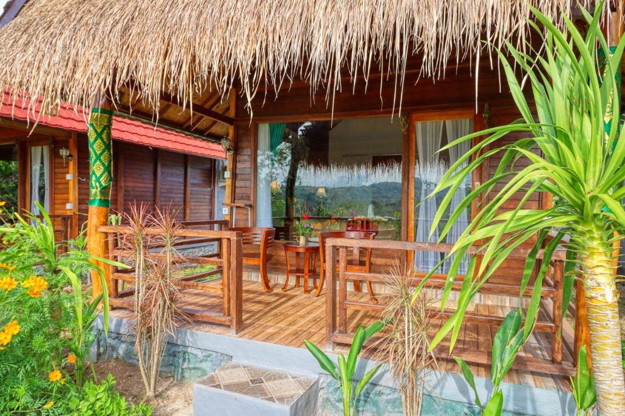 Toyapakeh Ayu Hill Bungalows المظهر الخارجي الصورة